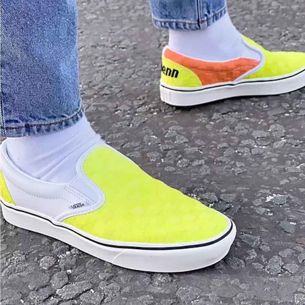 Vans Slip On Comfy Cushion，Unisex .